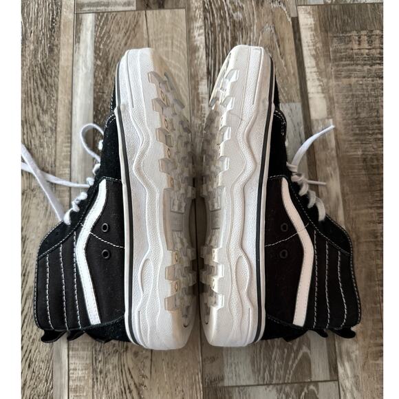 VANS‎ Womens Sentry Sk8-Hi WC Sneakers 6.5 Black Suede Canvas Skate Lug Shoes - Picture 6 of 11